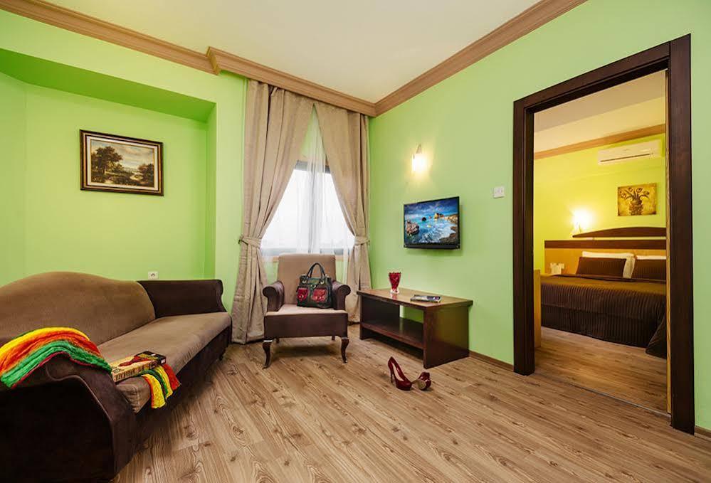 City Royal Hotel And Casino Nicosie Extérieur photo