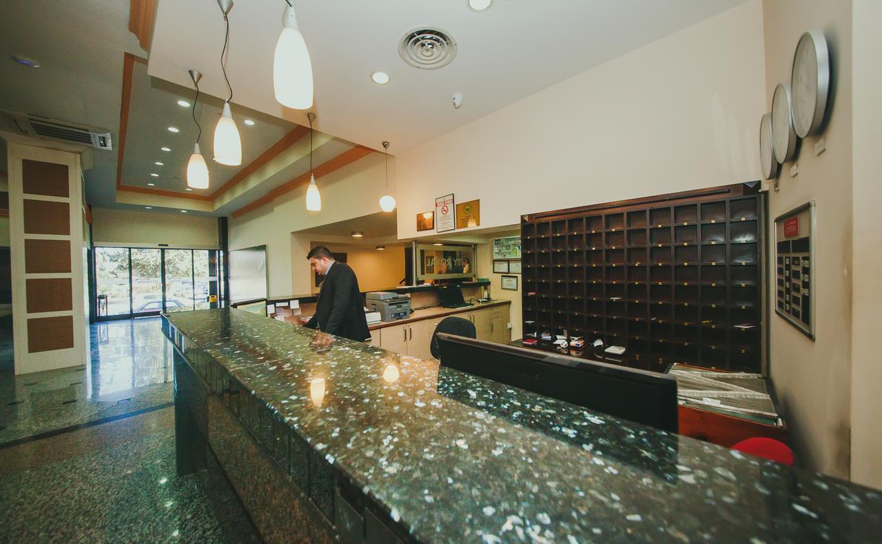 City Royal Hotel And Casino Nicosie Extérieur photo