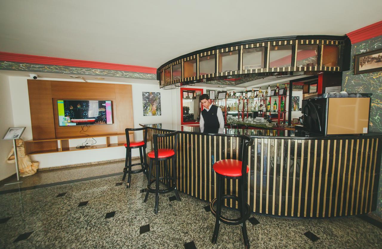 City Royal Hotel And Casino Nicosie Extérieur photo
