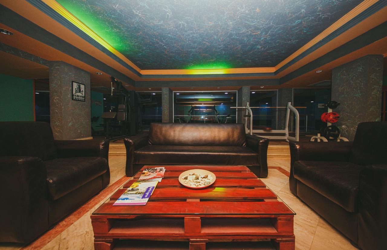 City Royal Hotel And Casino Nicosie Extérieur photo
